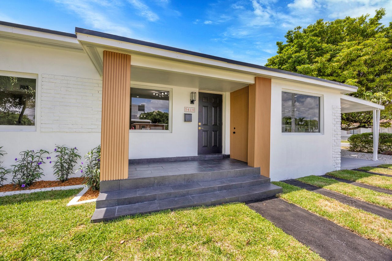 Fully Renovated 4-Bedroom Home Minutes from Coral Gables