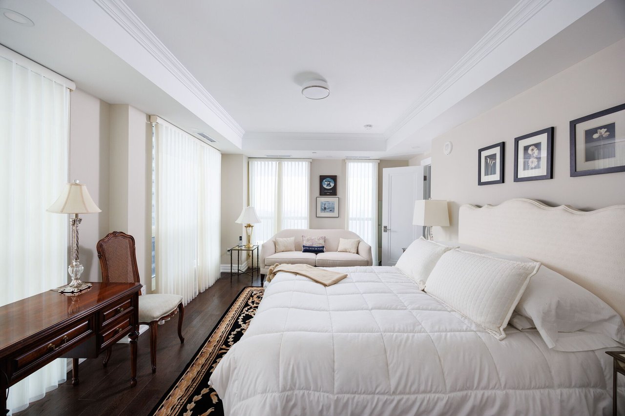 2060 Lakeshore Road 1802