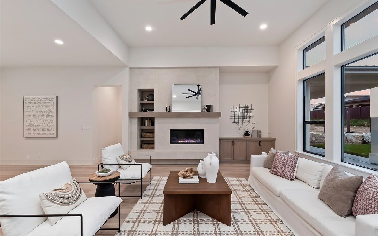 Modern Prairie Style Home in Serene Star, Idaho