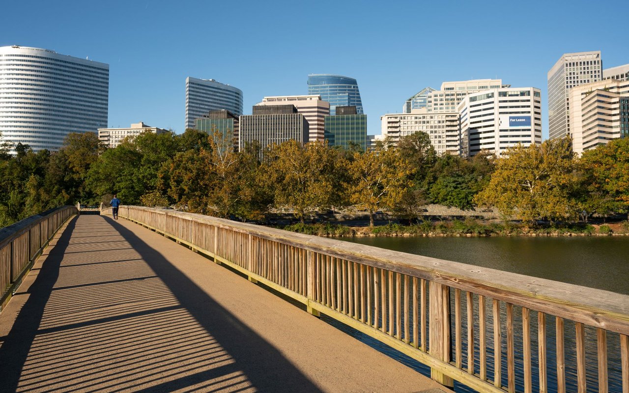 Colonial Park