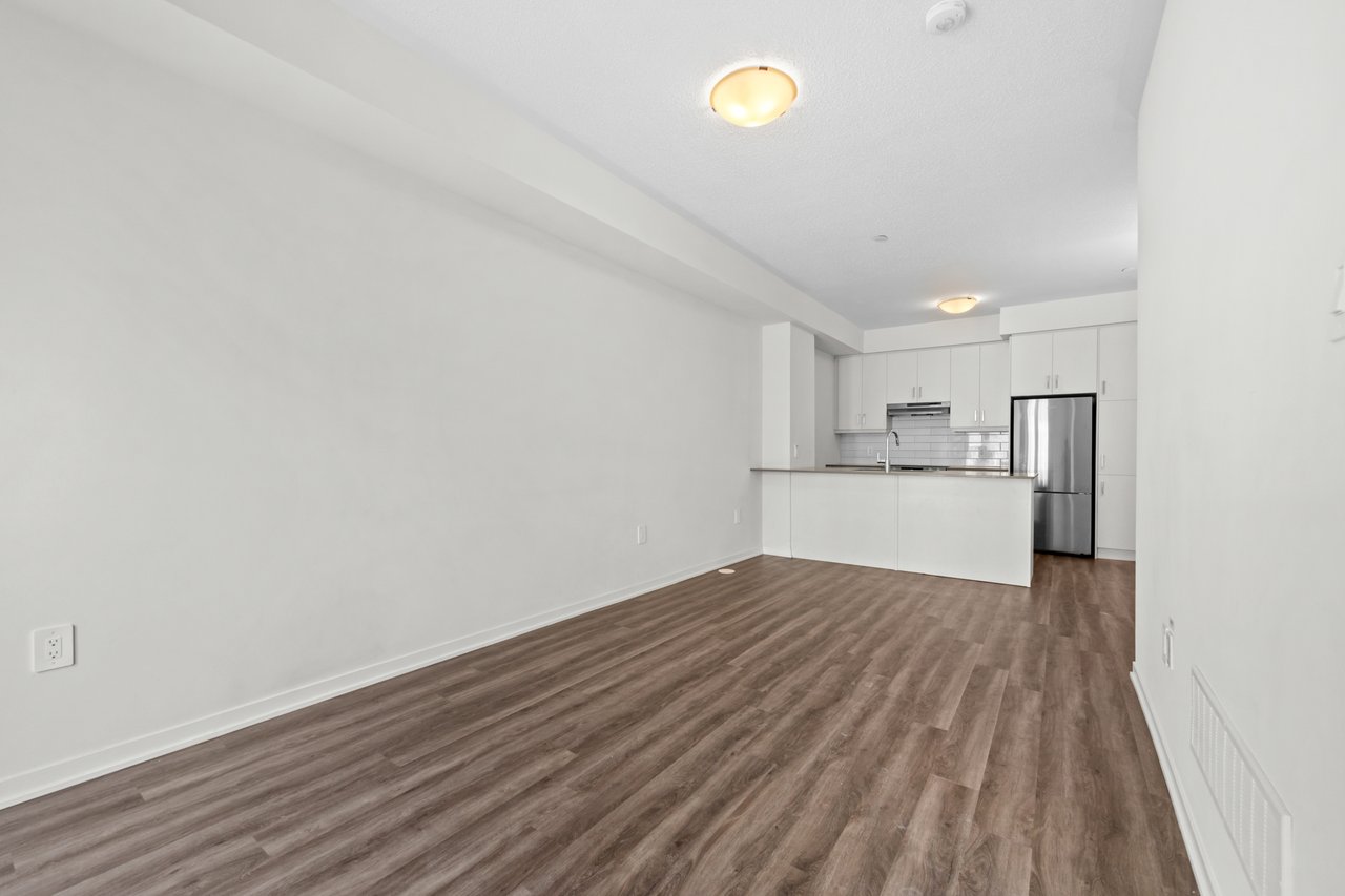 31 Honeycrisp Cres Townhouse 57