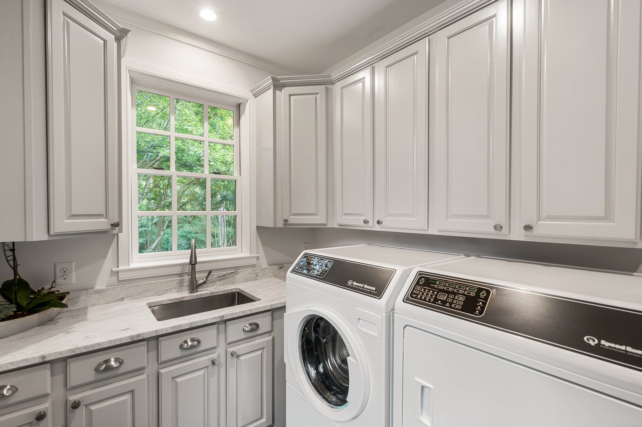 3785 Paces Ferry Road NW