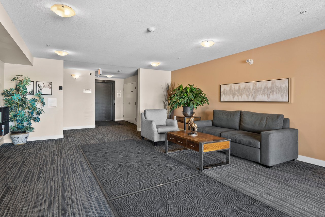 625 Glenbow Drive Unit: 1403