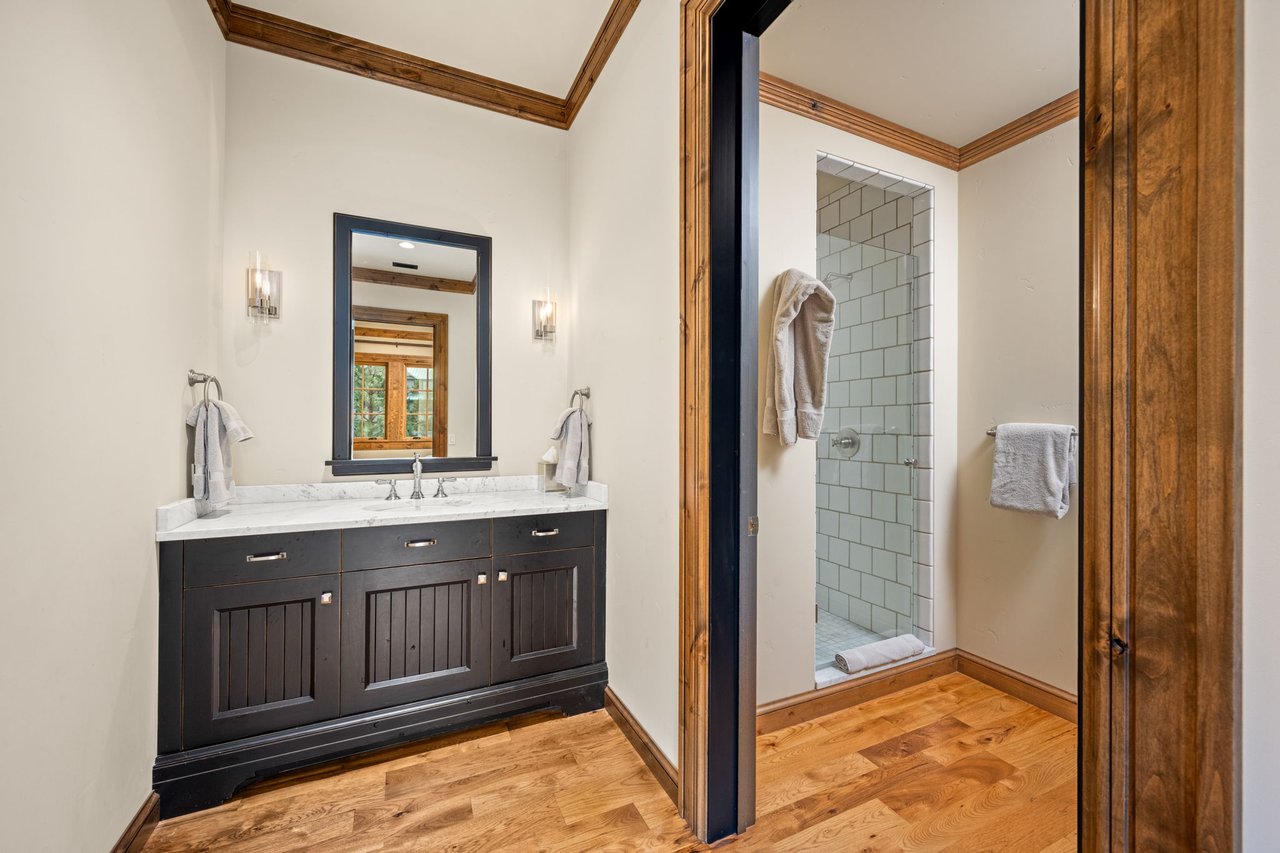 4757 S ARROW POINT DR #305, Harrison, ID 83833