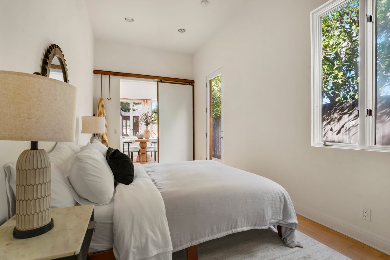 23349 Malibu Colony Rd