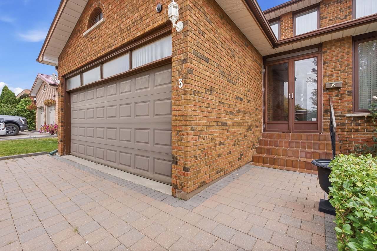 3 Morbank Drive