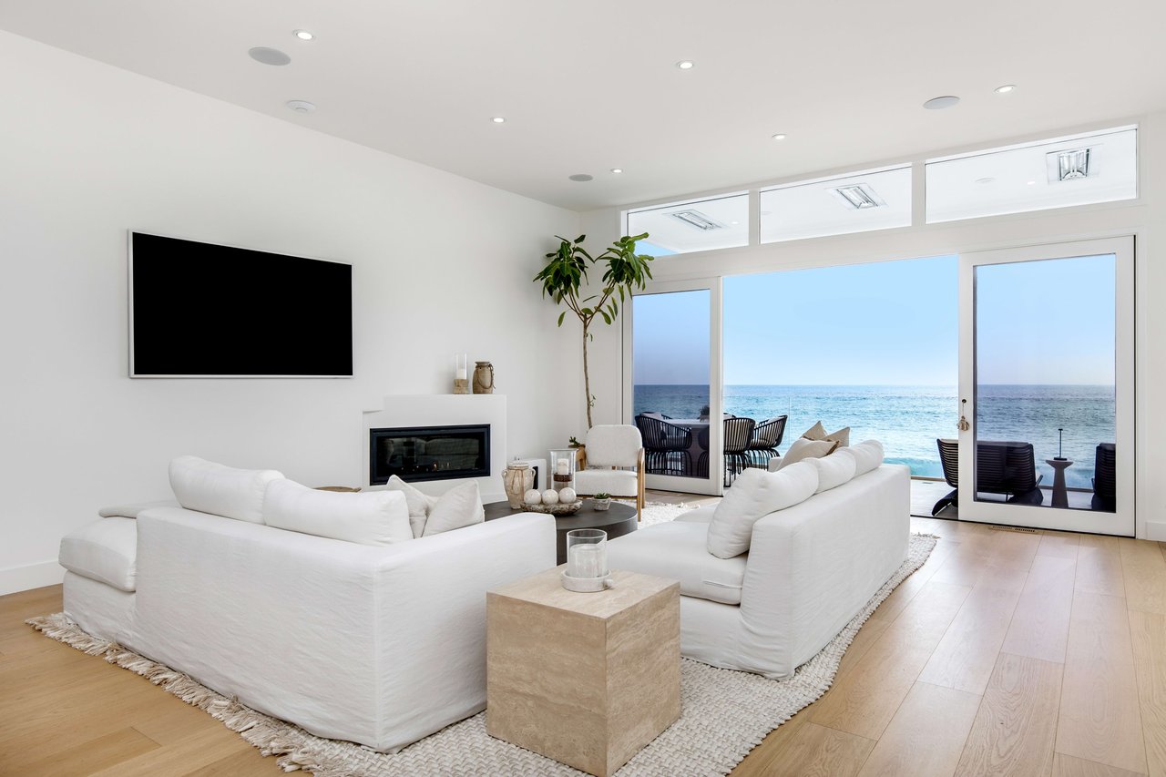 21310 Pacific Coast Highway