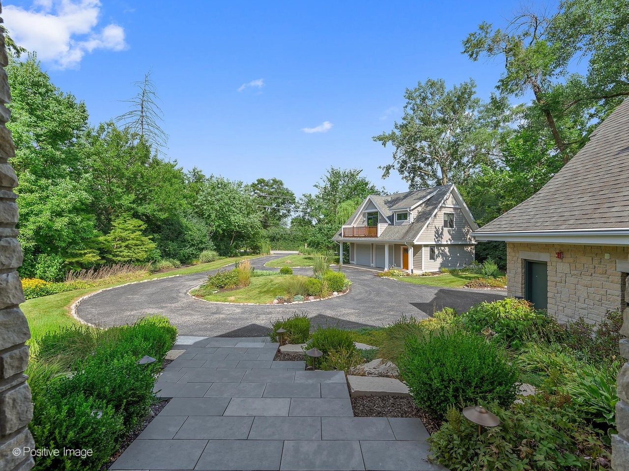1040 S Edgewood