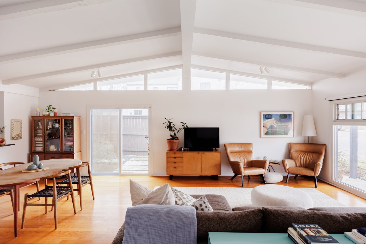 2809 W 50th St.