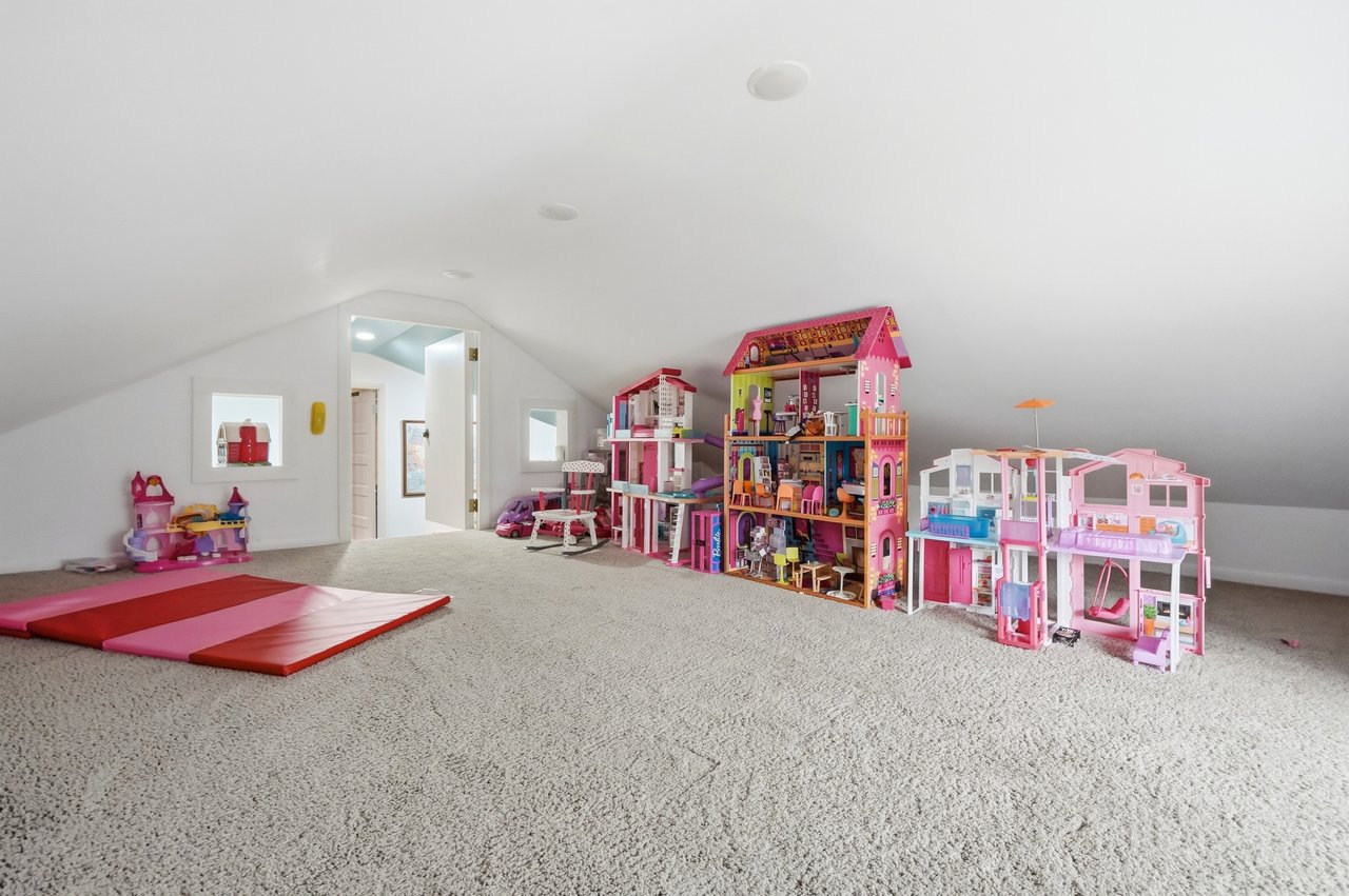 4009 Beechwood Avenue, Cincinnati, OH 45229 