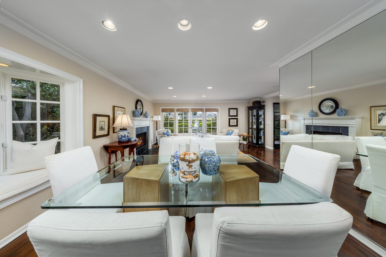  877 Sandcastle Drive