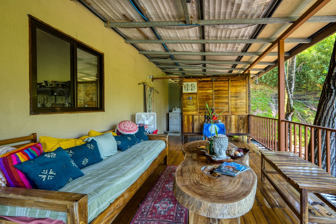 DOMINICAL HOTEL OR RETREAT WITH 11 RENTALS PLUS OWNER’S HOME