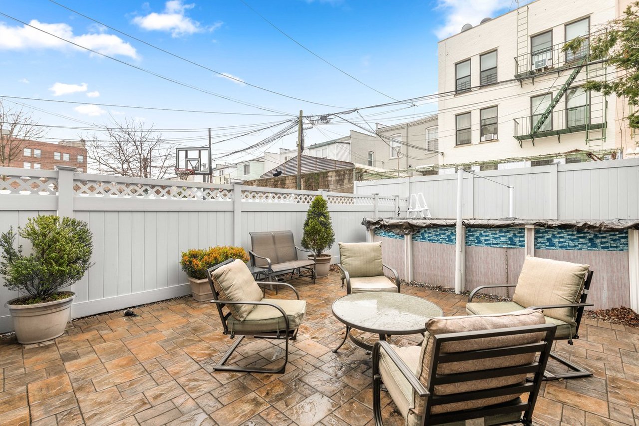  340 Senator St