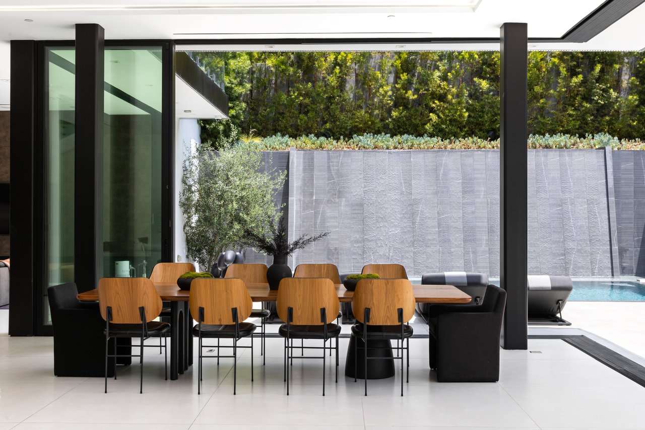 1488 Rising Glen Rd, Sunset Strip