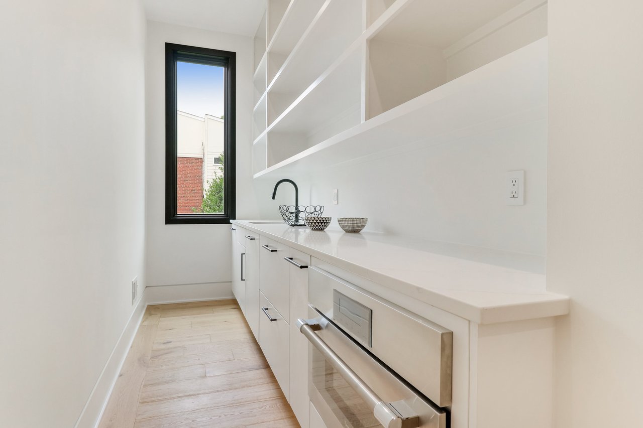 	  	1138 Basil Rd, Mclean, VA 22101