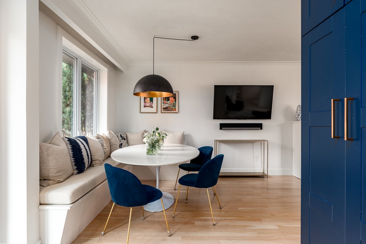 Central Oakville Bungalow