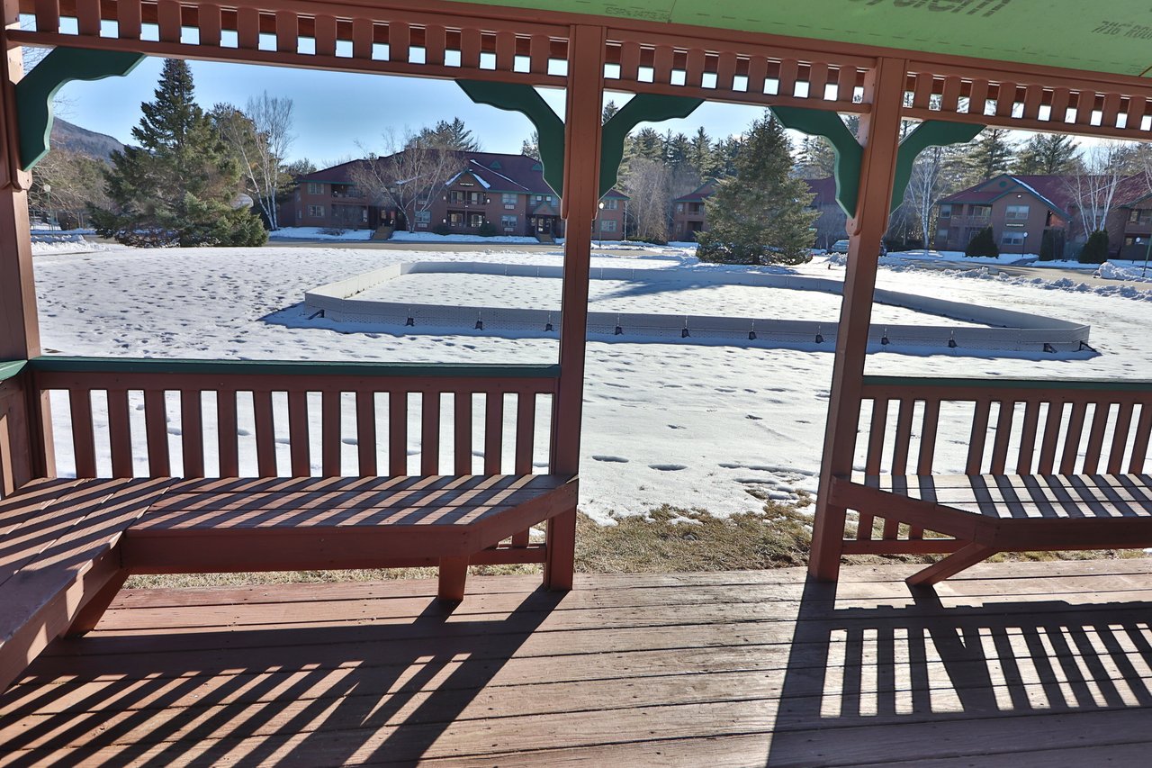 Waterfront Ski Season Rental