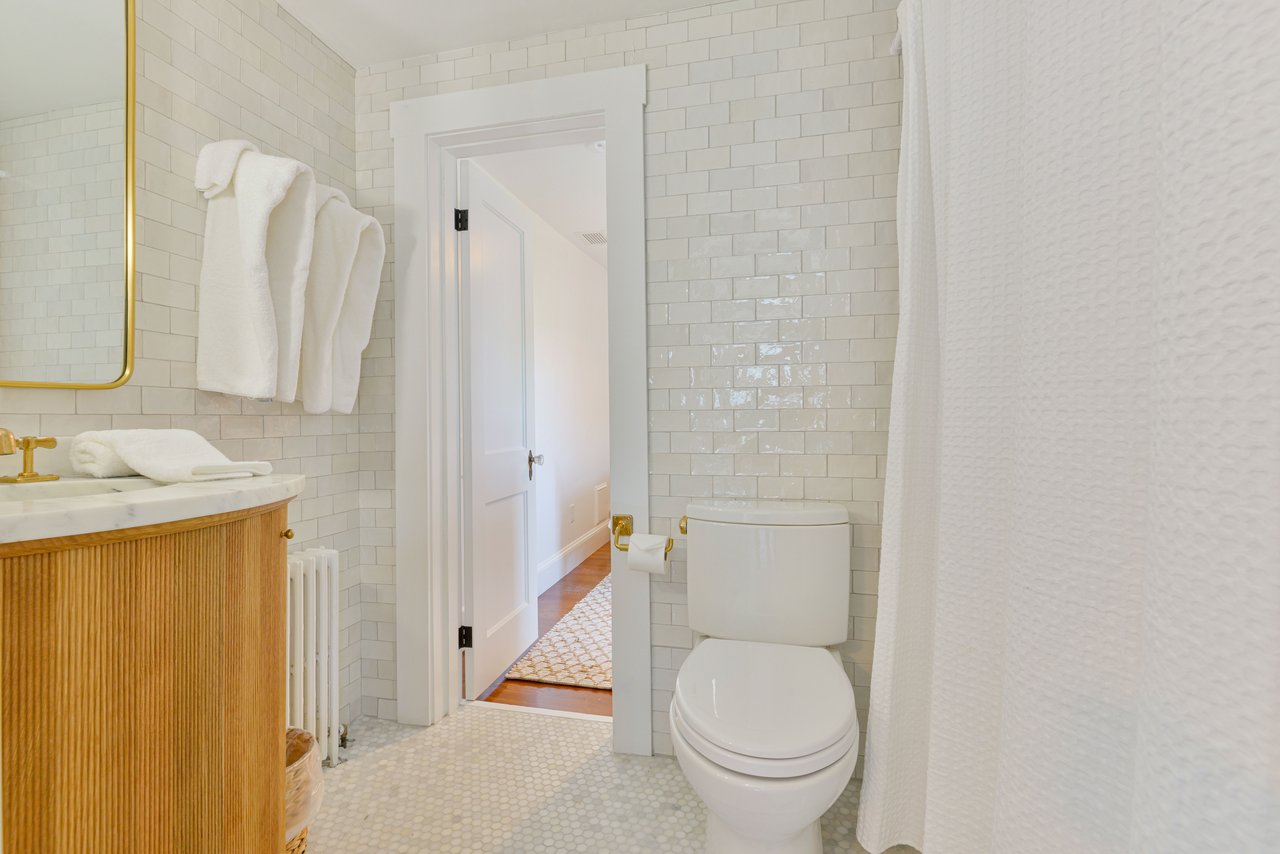 3 North Beach Street