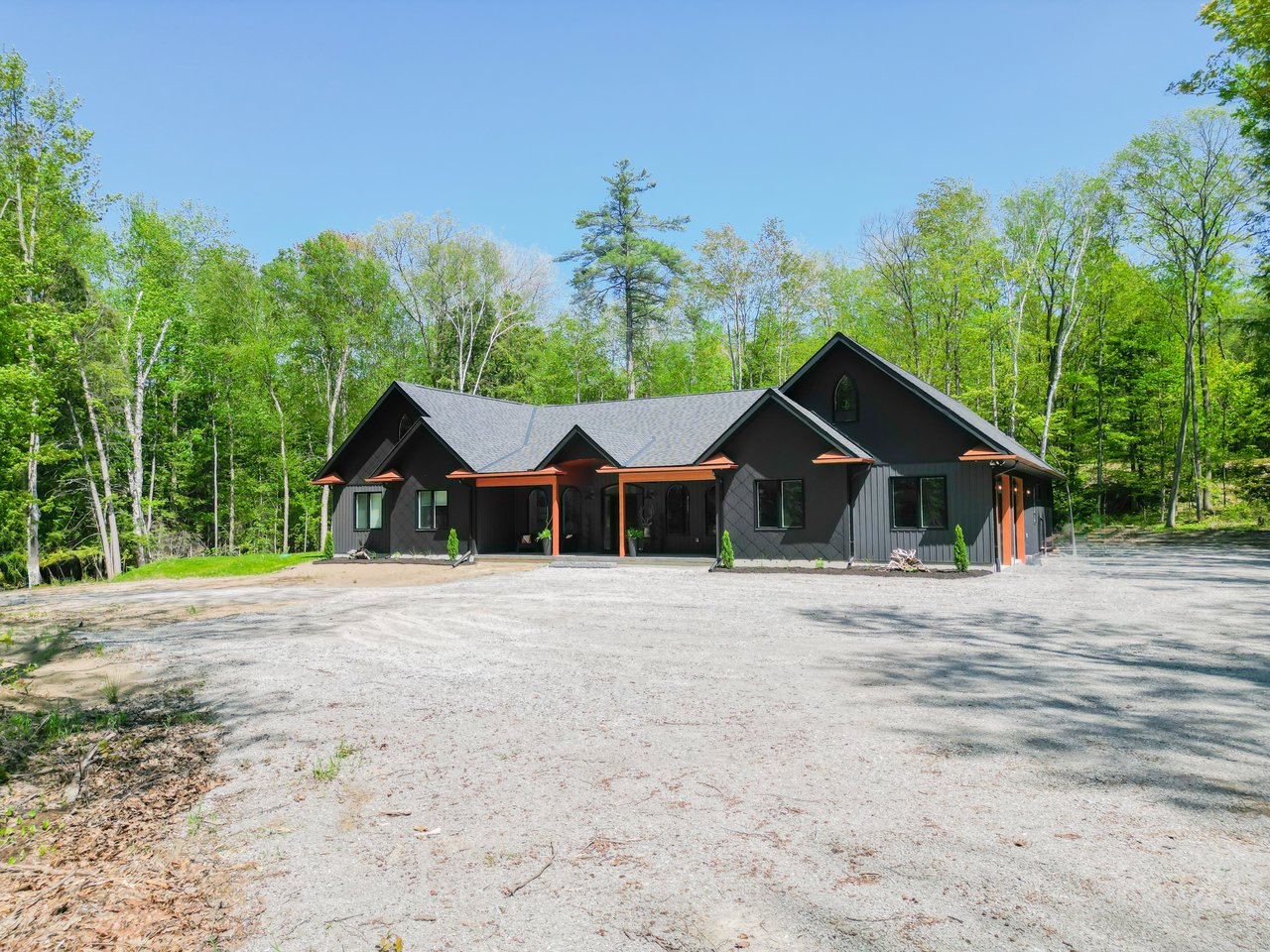 1017 Davis Drive, Gravenhurst