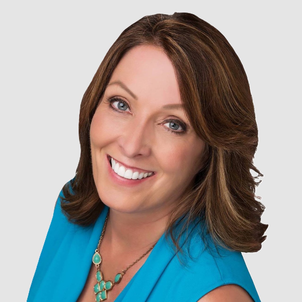 Carolyn Becker Anaheim, CA Real Estate Agent Headshot