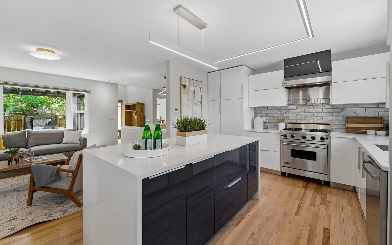 2850 6th Street
