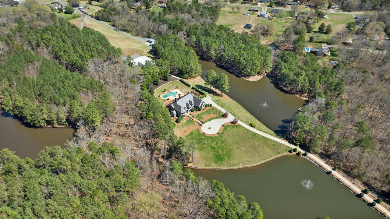 525 Lake Lynn Road