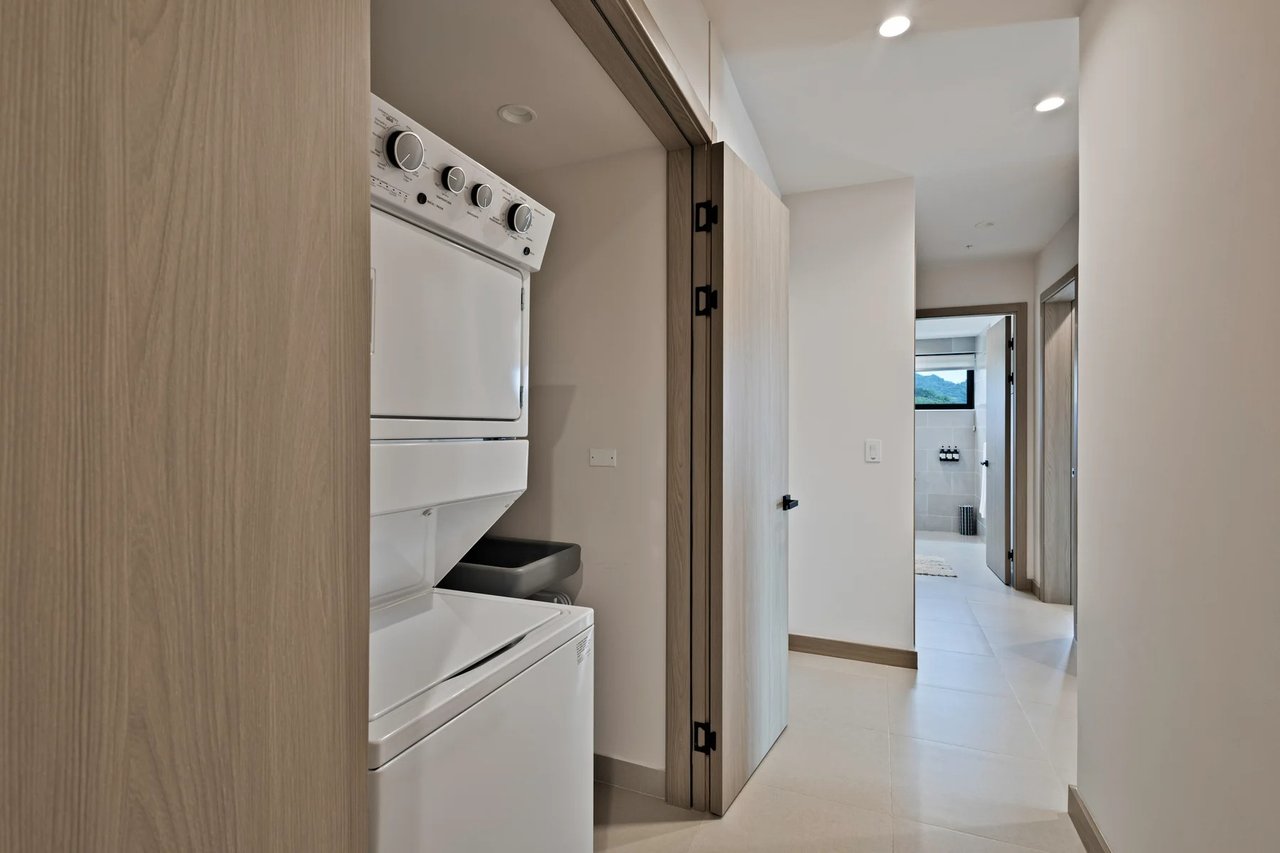 Luxury Ocean View Condo