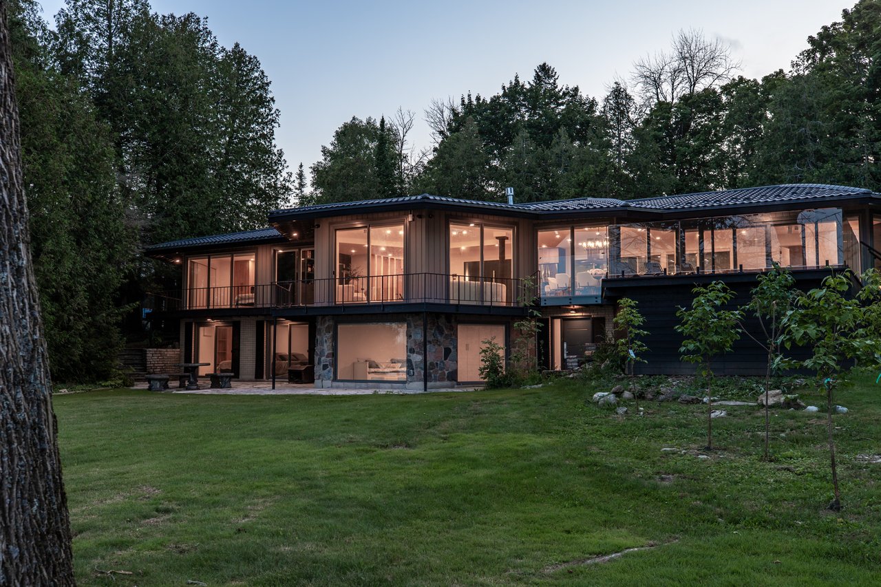 285 Balmy Beach Road