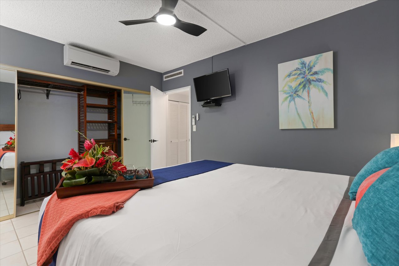 Kona Plaza #315