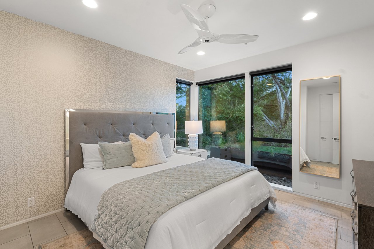 Modern Masterpiece in West Lake Hills