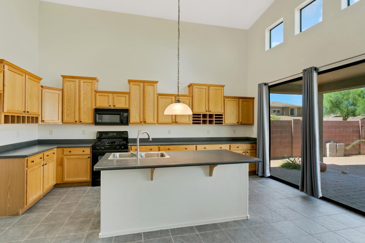 7502 W Crimson Ridge Dr