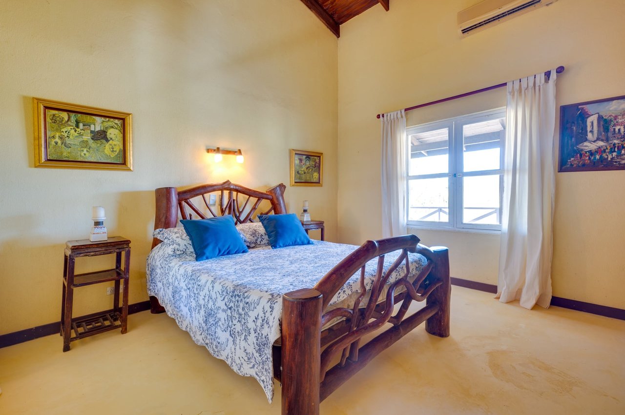 243 Hectares - Large Acreage - Costa Rica Investment Land. 