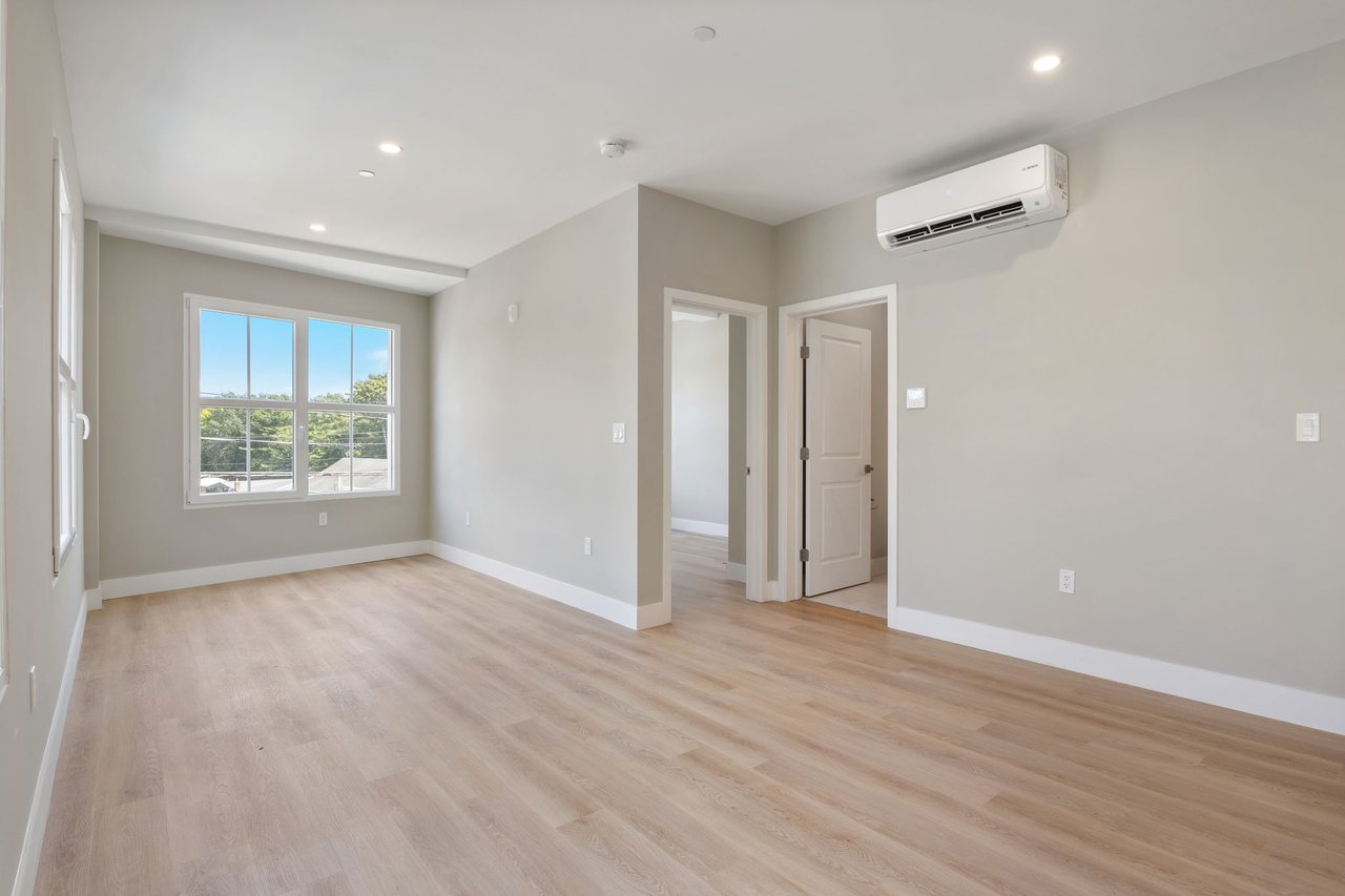 298 Main Street, 3A