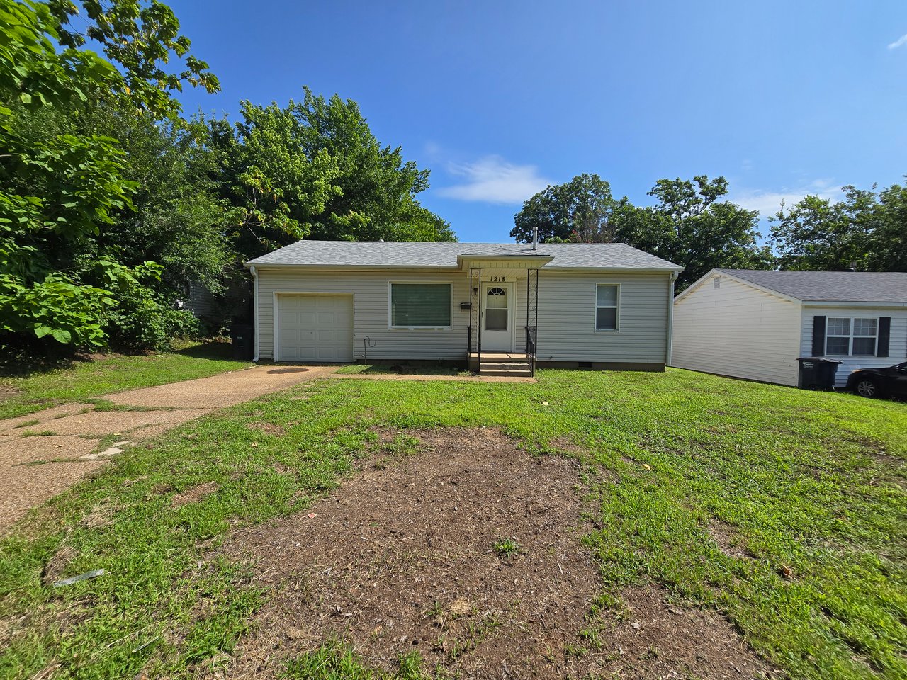 1218 Carol Drive 