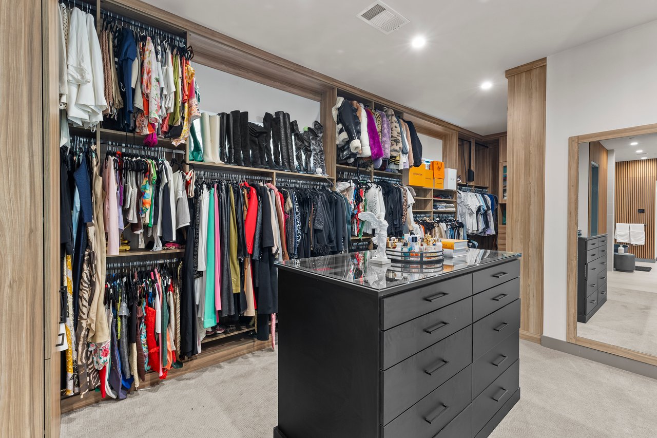 1463 Solitude Ridge Dr