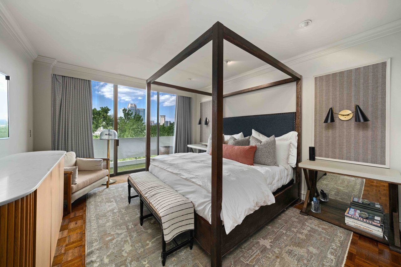 2575 Peachtree Road NE Unit 12D