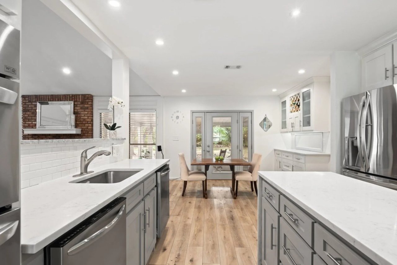 1709 Crested Butte Dr - Westlake Hills Single-Story Legacy Estate on Half-Acre