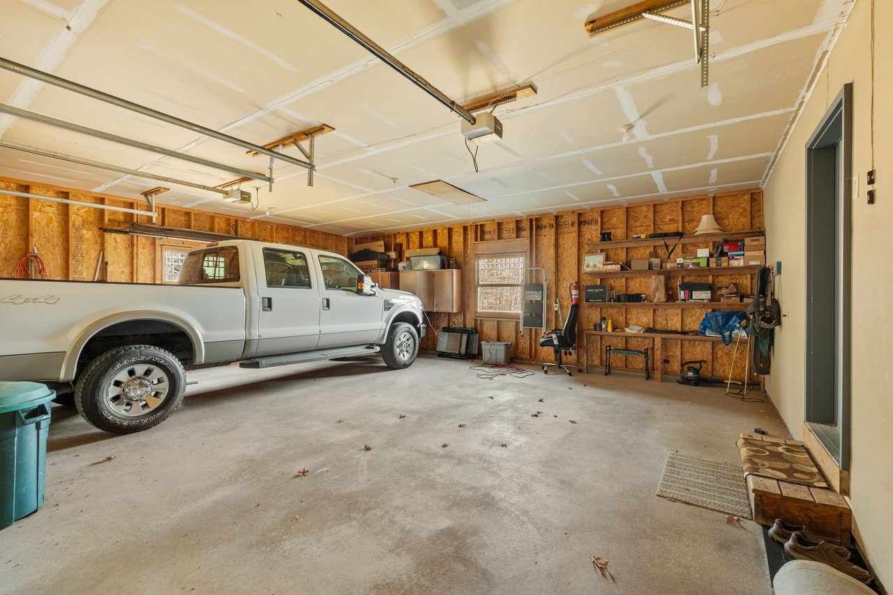 2427 Beede Lake Trail
