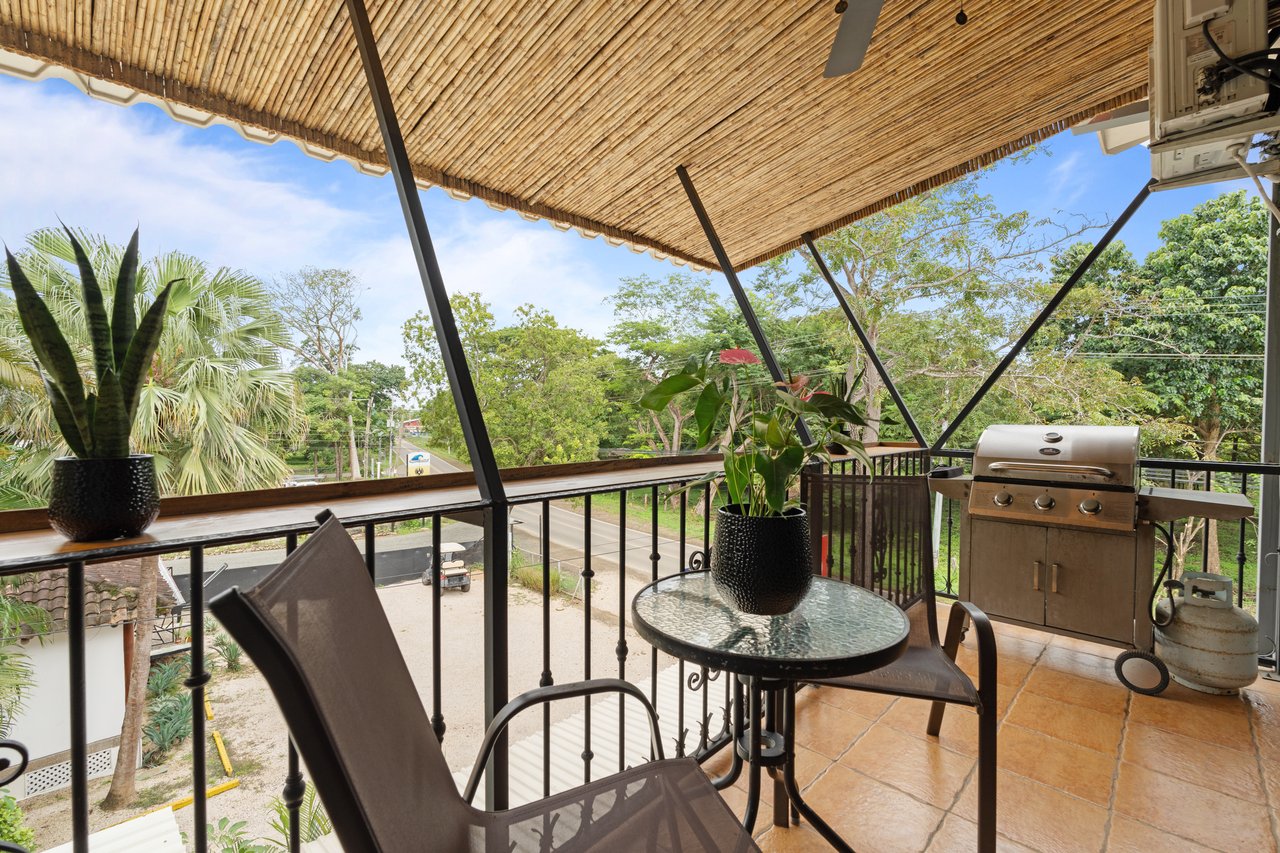 Laughing Gecko Suites | Beach Suites / Boutique Hotel For Sale