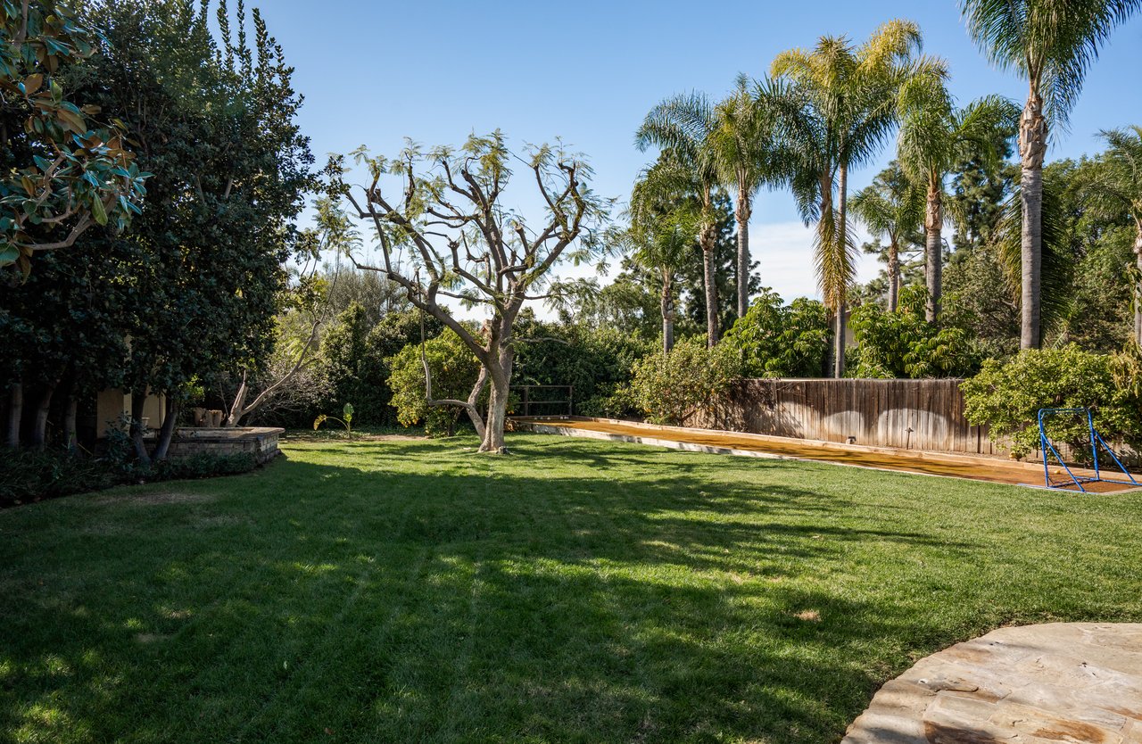 18162 Stratford Circle