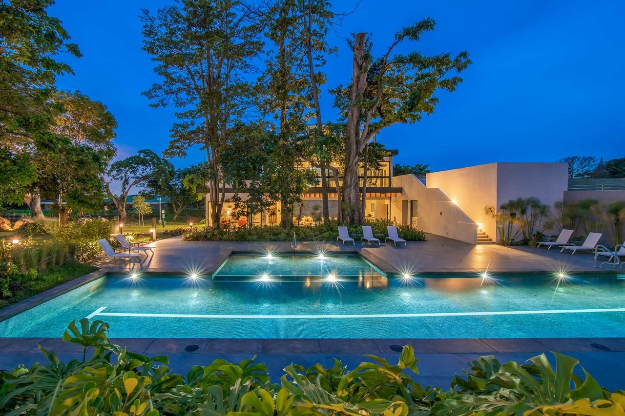 Modern Contemporary Luxury Residence, Escazu, San Jose