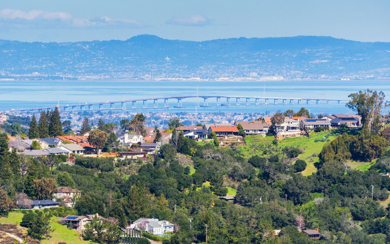 Bay Highlands