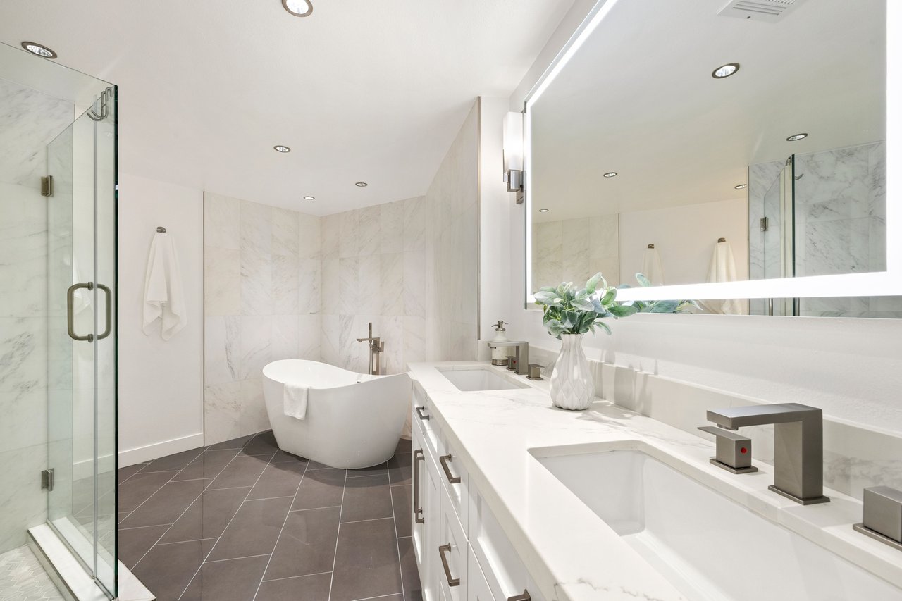 1630 S. Bentley Avenue, No. 202