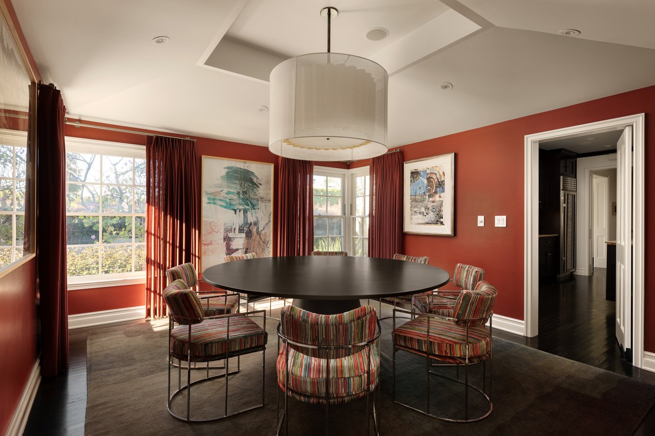 360 S Anita Ave, Brentwood 