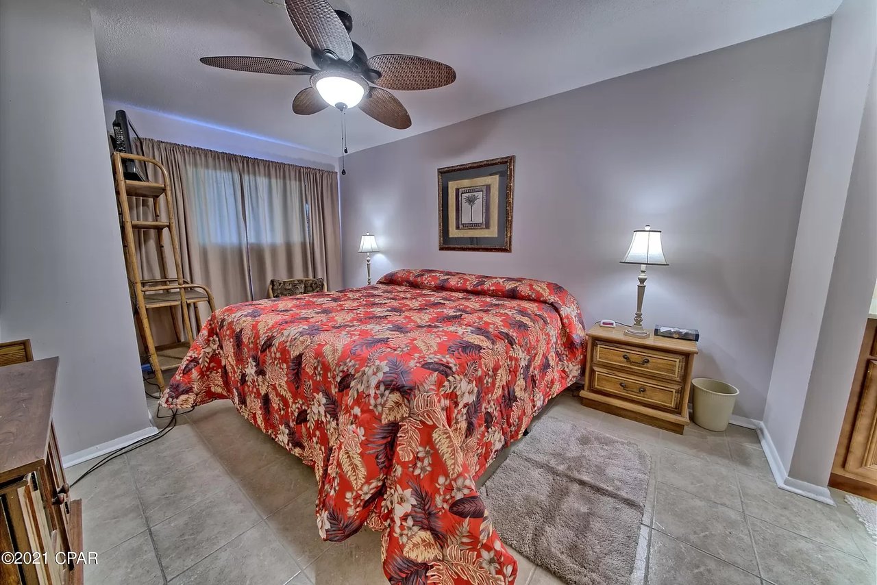 8743 Thomas Drive Unit 209