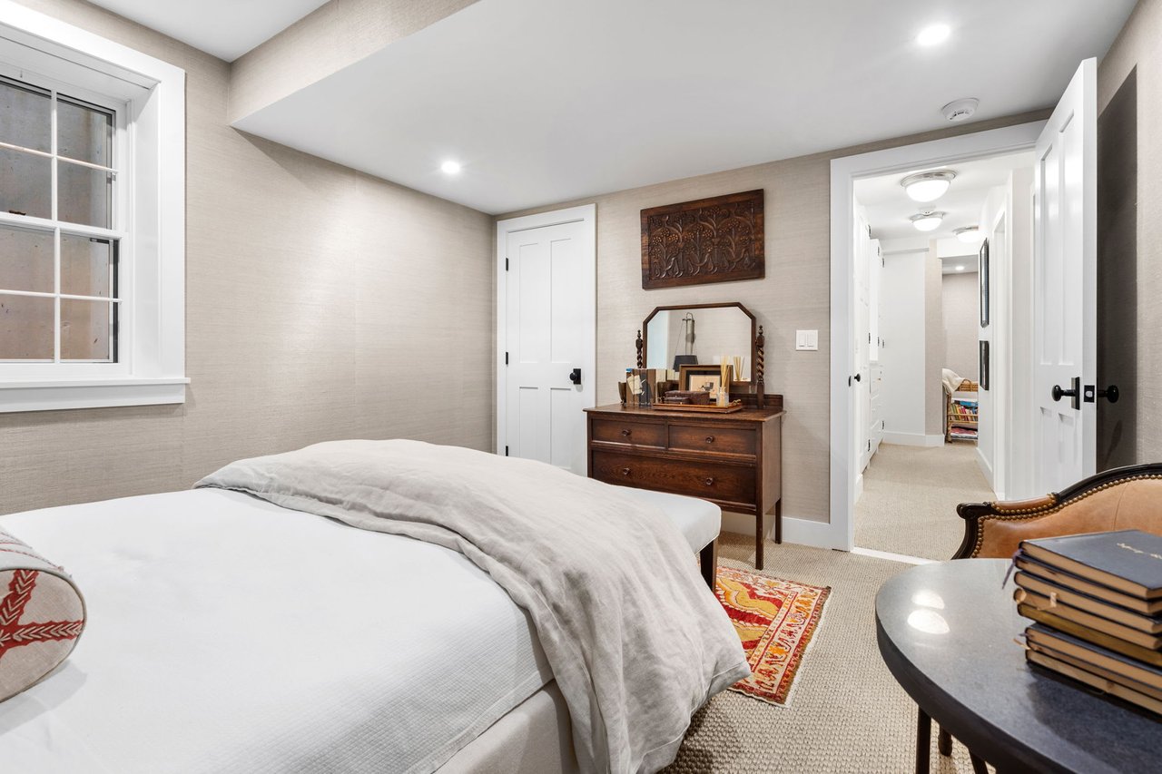 7 Judith Chase Ln - Guest House