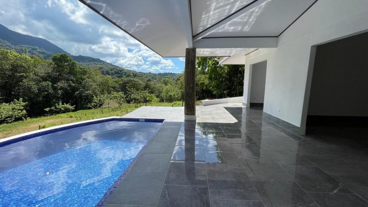 Waterfall Ocean View Estate, Ojochal, Puntarenas
