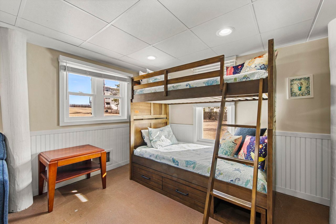 1039A Long Beach Blvd, North Beach