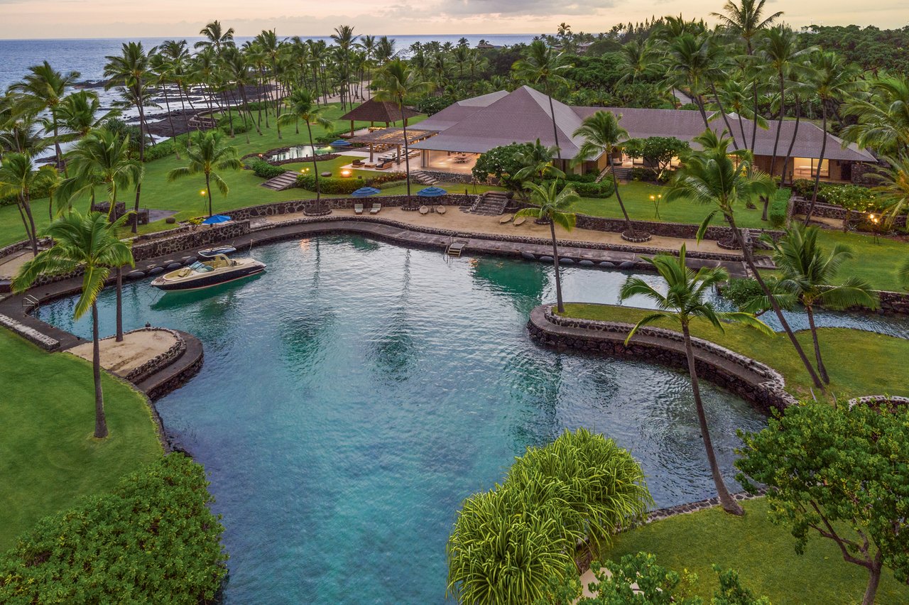 Private Marina & Lagoon Access