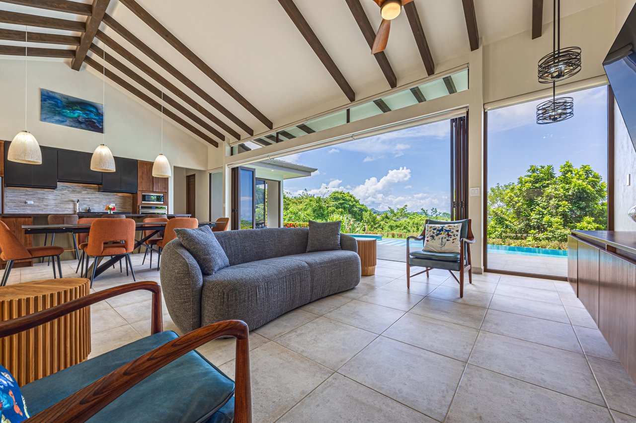 Stunning Ocean & Sunset View Home